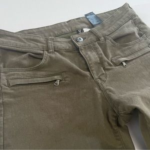 Divided h&m moto skinny Jean size 10 olive green